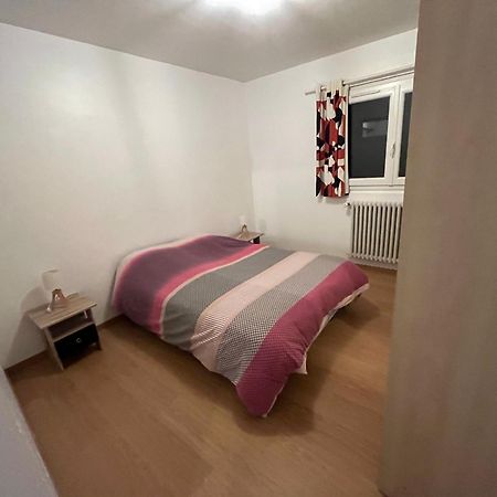 Logement neuf en face de la forêt. Accès cour. Bagnoles de l'Orne Normandie Esterno foto